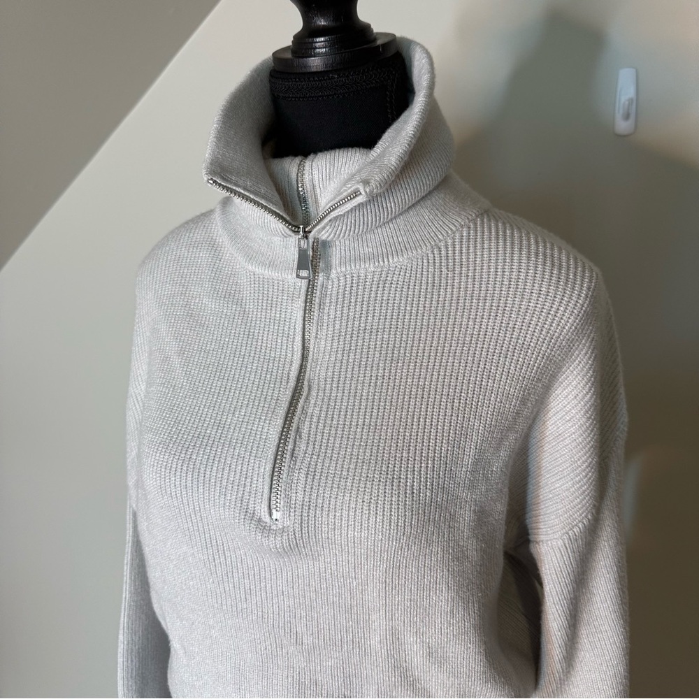 BB DAKOTA Light Grey Soft Knit Sweater Dress Plush High Neck Long Sleeve Large - Picture 5 of 15